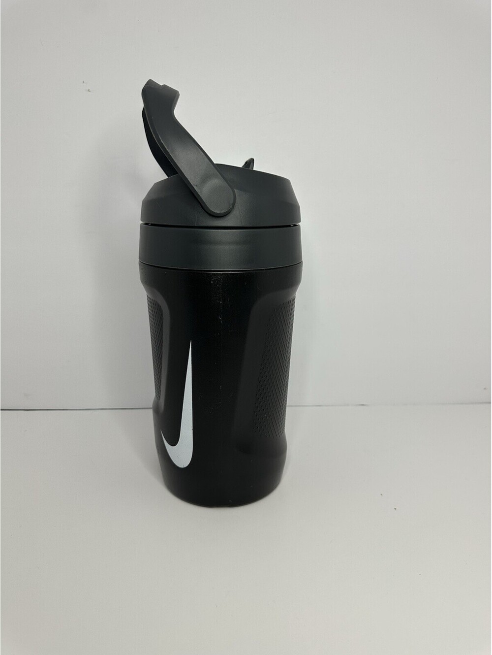 Nike Fuel Insulated Water Jug 64oz Black